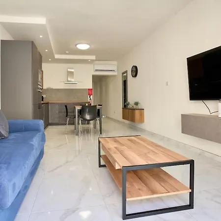 公寓 The Hill 245 Modern Apt: 10 Minutes From the beach *