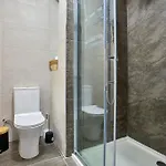 The Hill 245 Modern Apt: 10 Minutes From the beach Ta' Cikkun